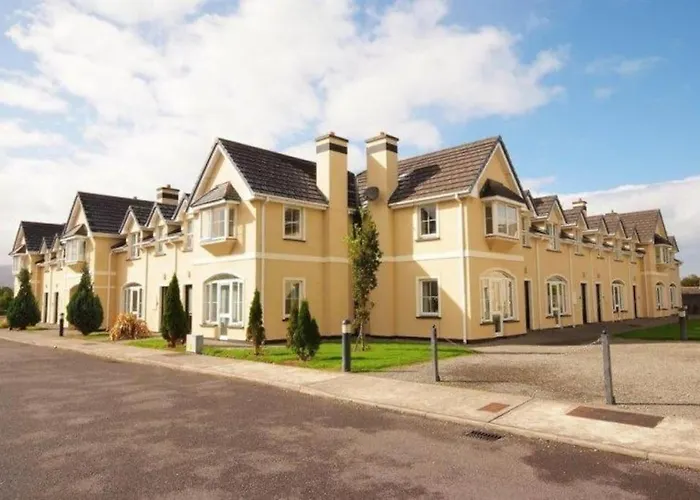 10 Village キラーニー